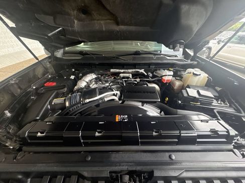 Certified 2024 Chevrolet Silverado 3500 LT AWD/4WD image 30