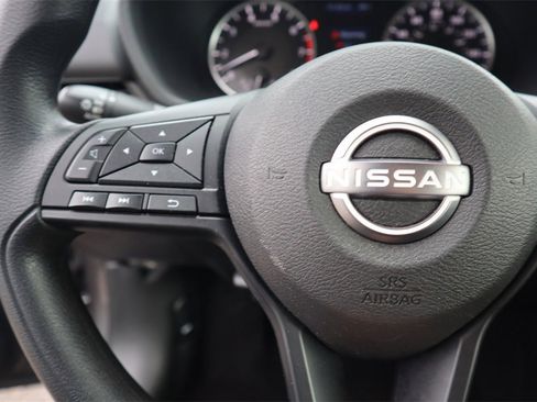 Certified 2025 Nissan Sentra S image 17