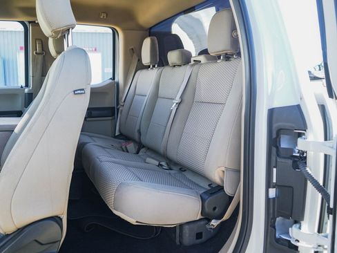 Used 2018 Ford F150 XLT w/ Equipment Group 301A Mid image 19