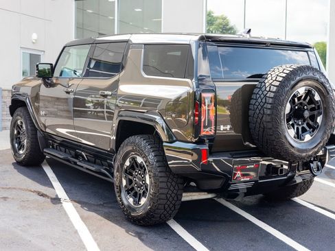 Used 2025 GMC Hummer EV 2X w/ Extreme Off-Road Package AWD/4WD image 19