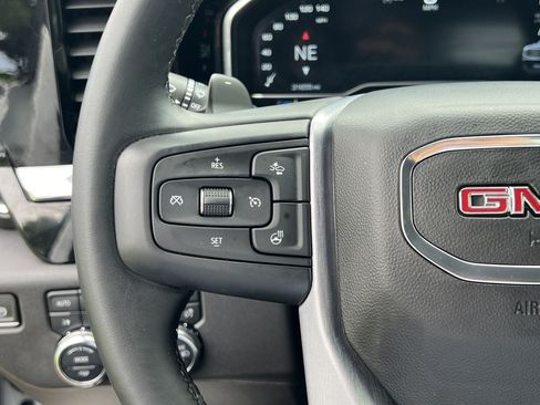 Used 2023 GMC Sierra 1500 Elevation w/ X31 Off-Road Package AWD/4WD image 14