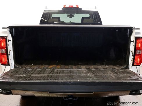 Used 2014 GMC Sierra 1500 SLT w/ Suspension Package, Off-Road image 6