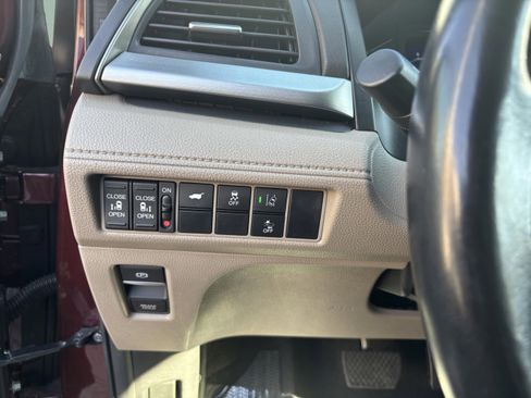 Used 2020 Honda Odyssey EX-L image 15