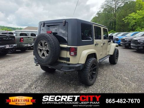 Used 2018 Jeep Wrangler Unlimited Sport AWD/4WD image 5