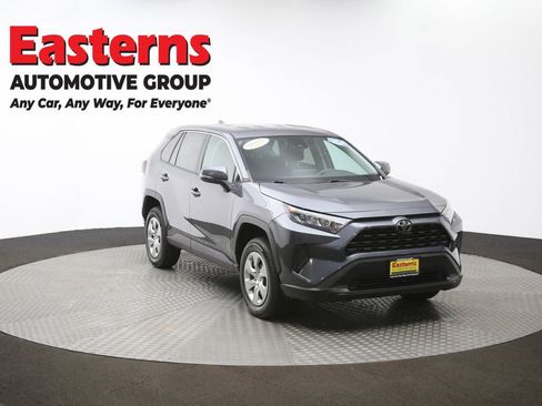 Used 2022 Toyota RAV4 LE image 50