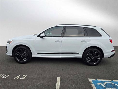 Used 2025 Audi Q7 3.0T Premium Plus w/ Premium Plus Package image 6