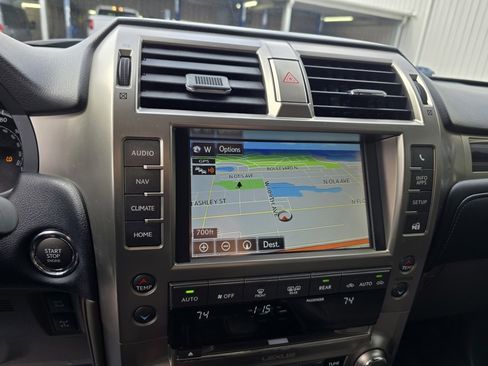 Used 2020 Lexus GX 460 Premium image 23