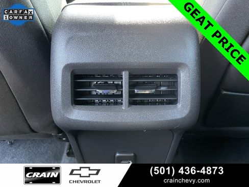 Used 2024 GMC Terrain SLE image 28