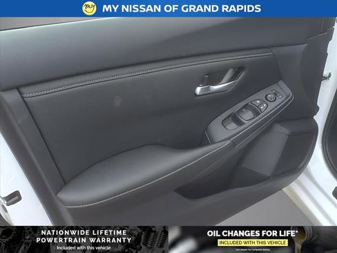 New 2025 Nissan Sentra SV w/ All-Weather Package image 7