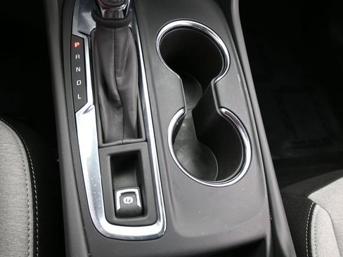 Used 2023 Chevrolet Equinox LS image 26