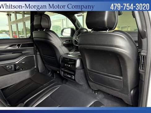 Used 2024 Jeep Wagoneer Series II w/ Flexible Seating Group image 43