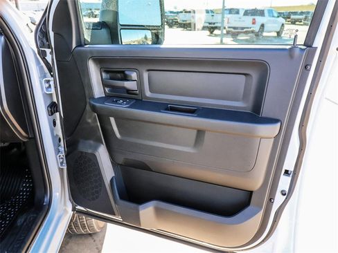 New 2026 RAM 2500 Tradesman image 15