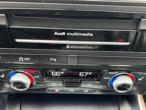 Used 2016 Audi Q5 2.0T Premium Plus w/ Technology Package image 4