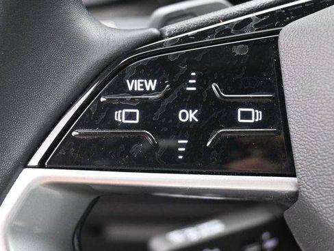 Used 2025 Audi Q5 Premium w/ Convenience Package AWD/4WD image 16