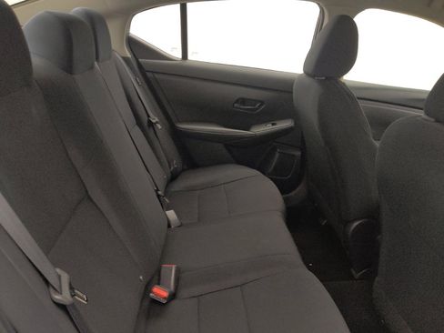 Used 2024 Nissan Sentra S FWD image 19