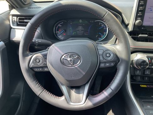 Used 2022 Toyota RAV4 XSE w/ Weather Package AWD/4WD image 16