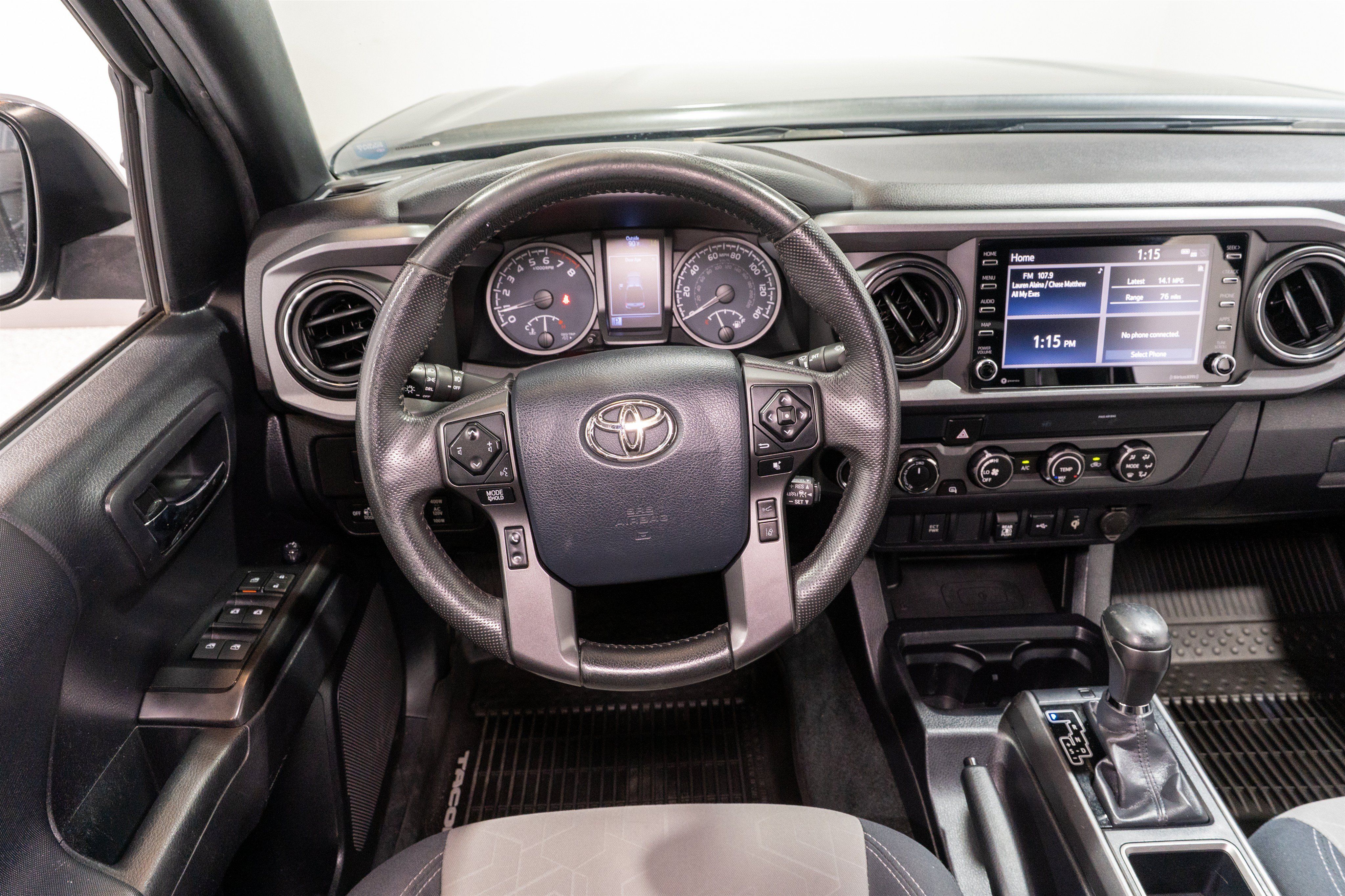 Used 2020 Toyota Tacoma TRD Off-Road AWD/4WD image 12