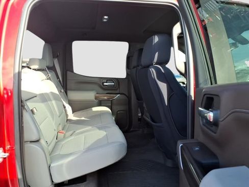 Used 2022 Chevrolet Silverado 1500 LT Trail Boss image 12