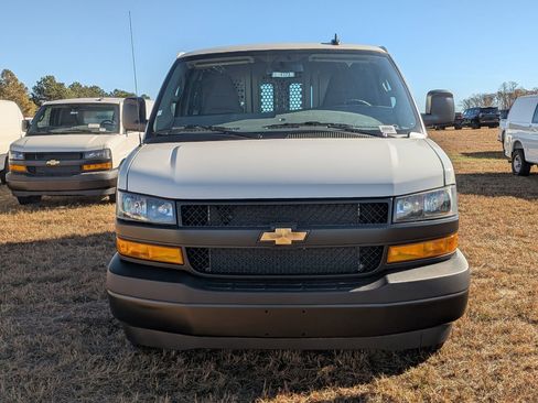 New 2025 Chevrolet Express 2500 w/ Driver Convenience Package image 2
