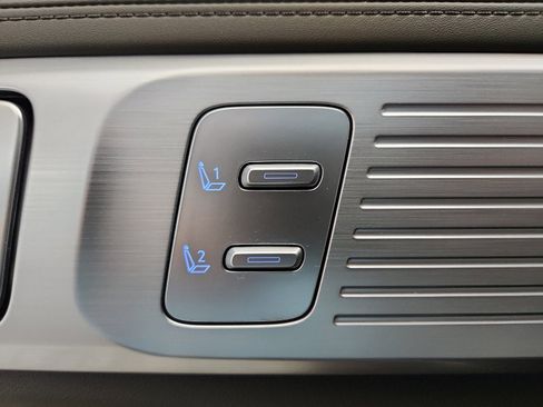 Used 2024 Hyundai Santa Fe Calligraphy image 9