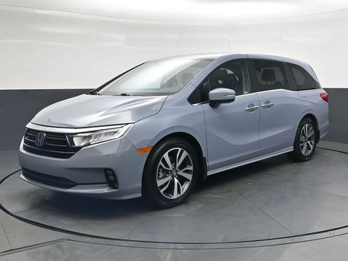 Used 2023 Honda Odyssey Touring image 8