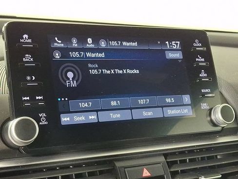 Used 2019 Honda Accord Sport image 3