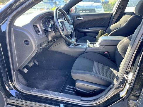 Used 2023 Dodge Charger GT image 7