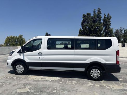 Used 2023 Ford Transit 350 XLT RWD image 8