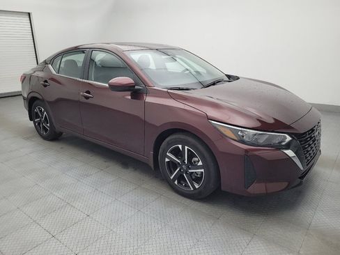 Used 2025 Nissan Sentra SV FWD image 11
