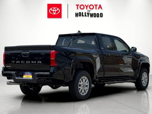 New 2026 Toyota Tacoma SR5 AWD/4WD image 4