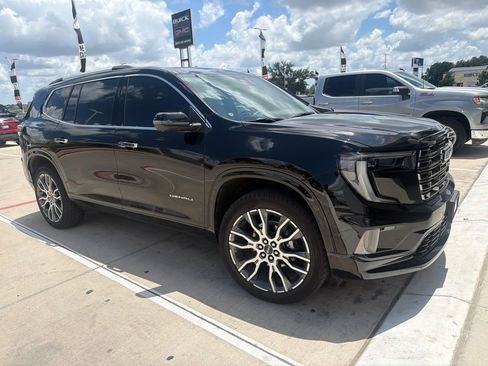 Certified 2026 GMC Acadia Denali Ultimate w/ LPO, Floor Liner Package AWD/4WD image 1