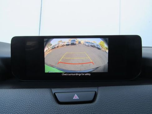 Used 2024 MAZDA CX-90 3.3 Turbo w/ Preferred Package image 10