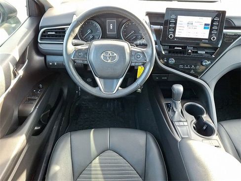 Certified 2023 Toyota Camry SE image 11