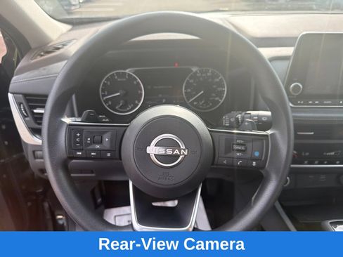 Used 2023 Nissan Rogue SV AWD/4WD image 15