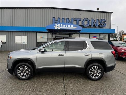 Used 2023 GMC Acadia SLT AWD/4WD image 2