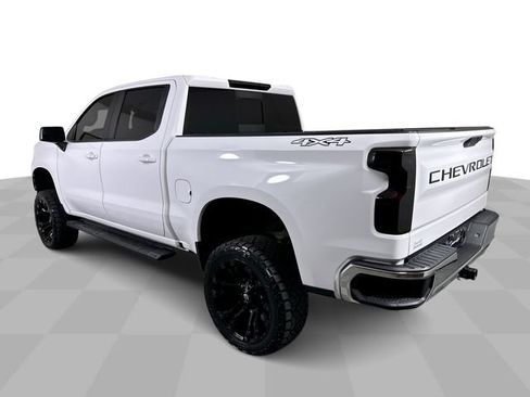 Used 2020 Chevrolet Silverado 1500 LT w/ Texas Edition AWD/4WD image 6