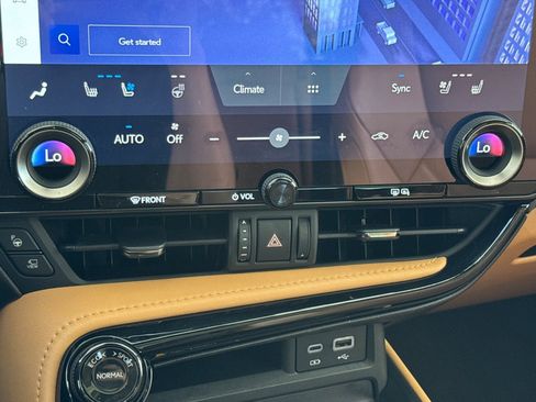 Certified 2025 Lexus NX 450h+ AWD w/ Accessory Package (K3) image 27
