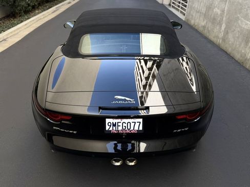 Used 2020 Jaguar F-TYPE image 6