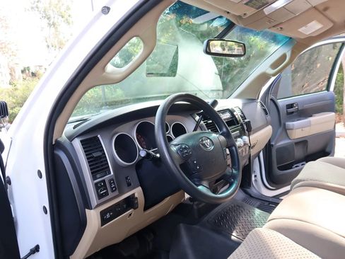 Used 2012 Toyota Tundra SR5 image 18