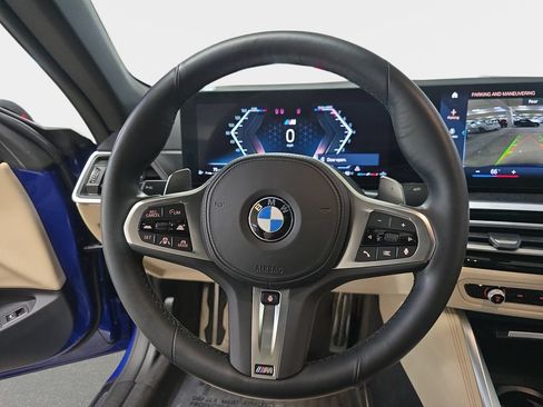 Used 2024 BMW 430i Convertible w/ M Sport Package RWD image 19