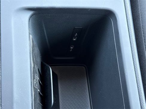 New 2025 Volkswagen Tiguan S image 40