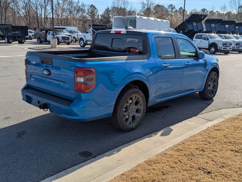 New 2026 Ford Maverick Lobo AWD/4WD image 4
