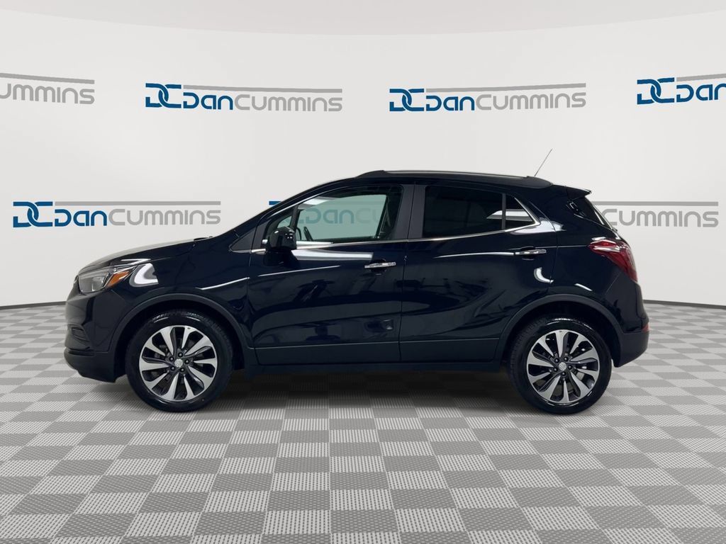 Used 2022 Buick Encore Preferred w/ Safety Package FWD image 5