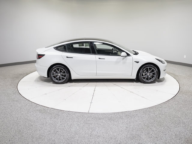 Used 2023 Tesla Model 3 Standard Range RWD image 8