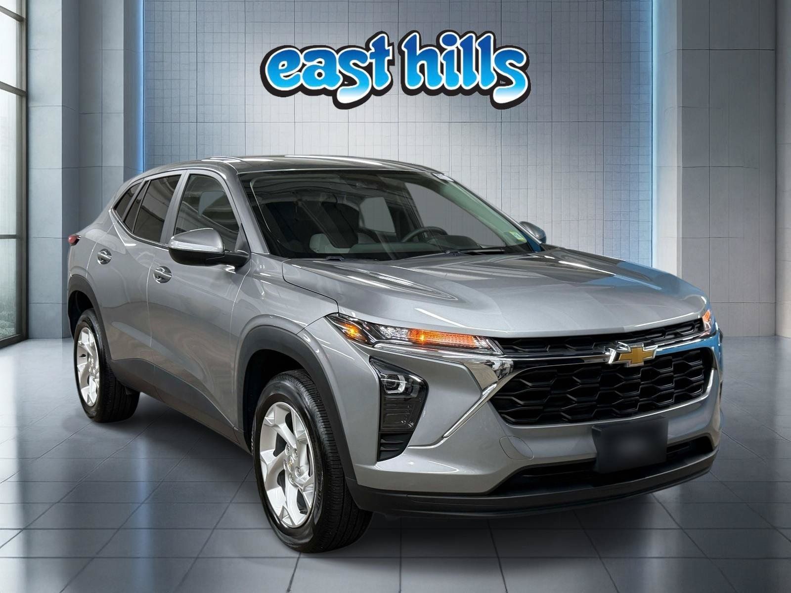 Certified 2024 Chevrolet Trax LS w/ LS Convenience Package FWD image 1