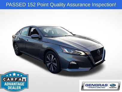 Used 2021 Nissan Altima 2.5 SV w/ SV Premium Package