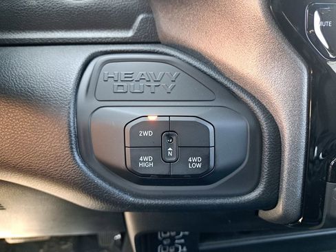 New 2025 RAM 2500 Tradesman image 27