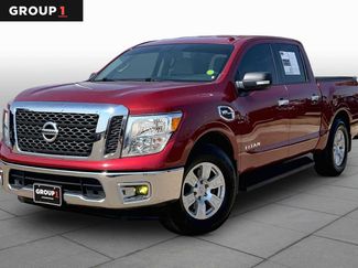 Used 2017 Nissan Titan SV RWD video 1