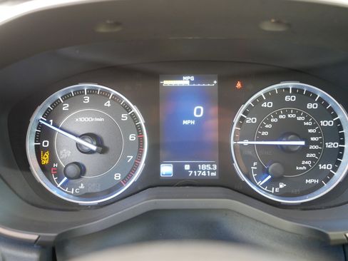 Used 2022 Subaru Ascent Limited w/ Technology Package AWD/4WD image 21