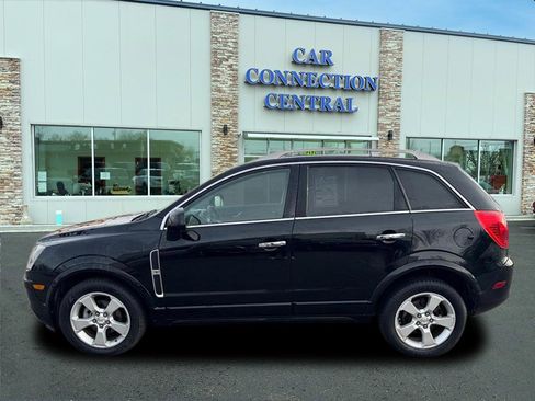 Used 2015 Chevrolet Captiva Sport LT image 2